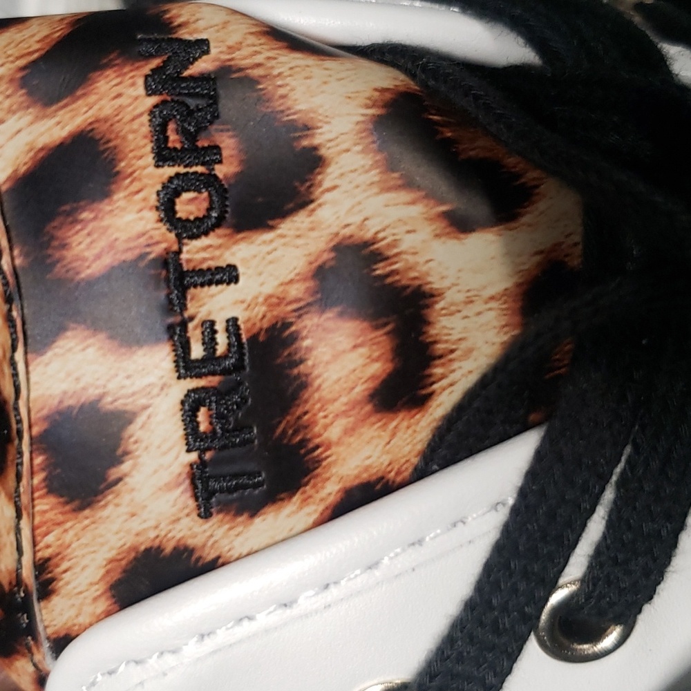 NWT Tretorn Leopard Sneakers - Picture 12 of 15